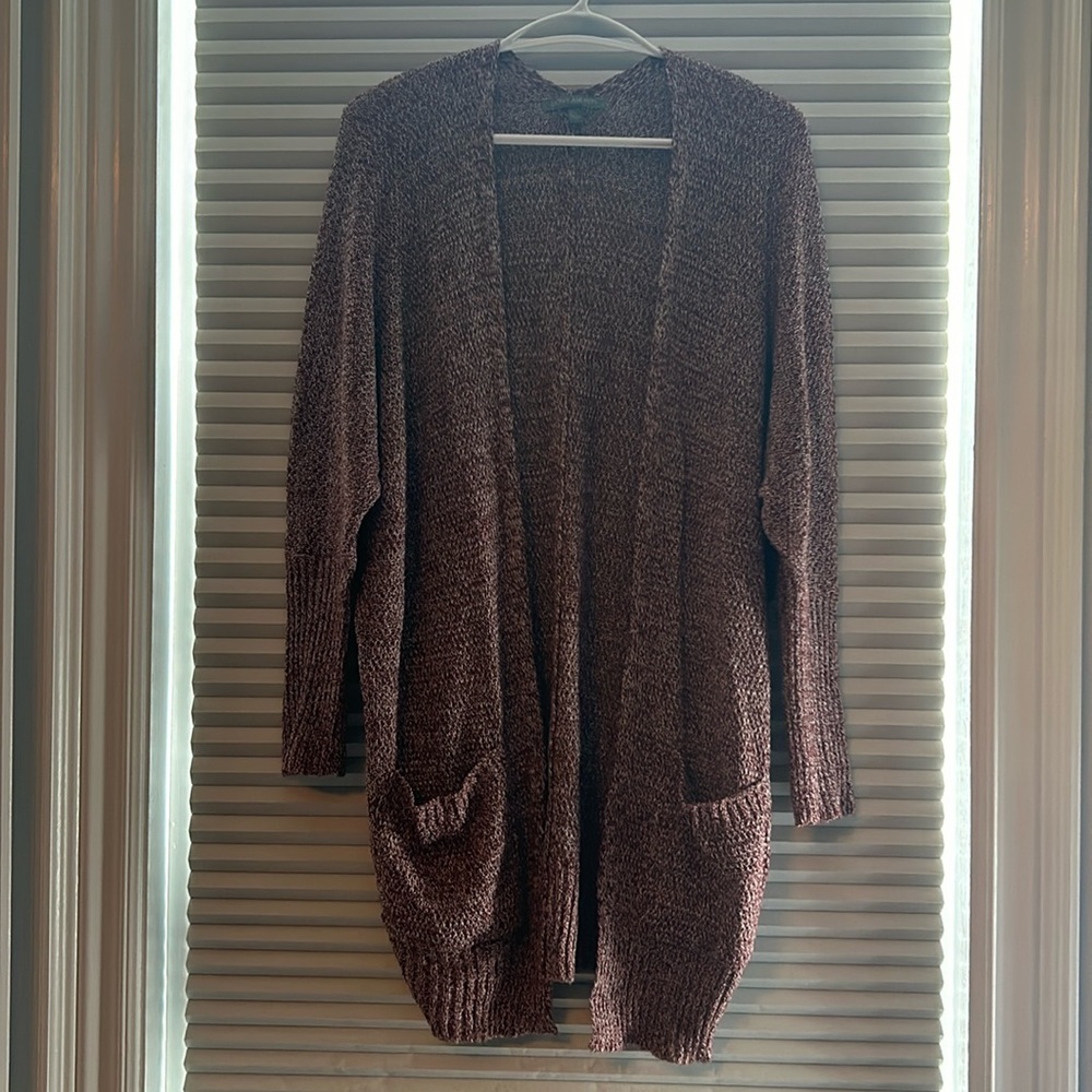 Red and white long cardigan